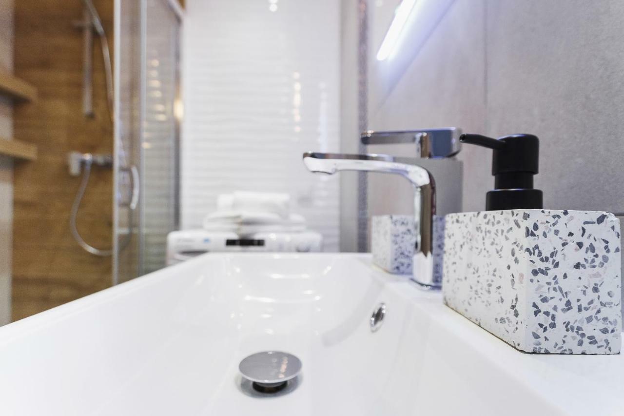 Tauron Arena Elegant Apartment Dabska By Noclegi Renters Krakow Exterior photo
