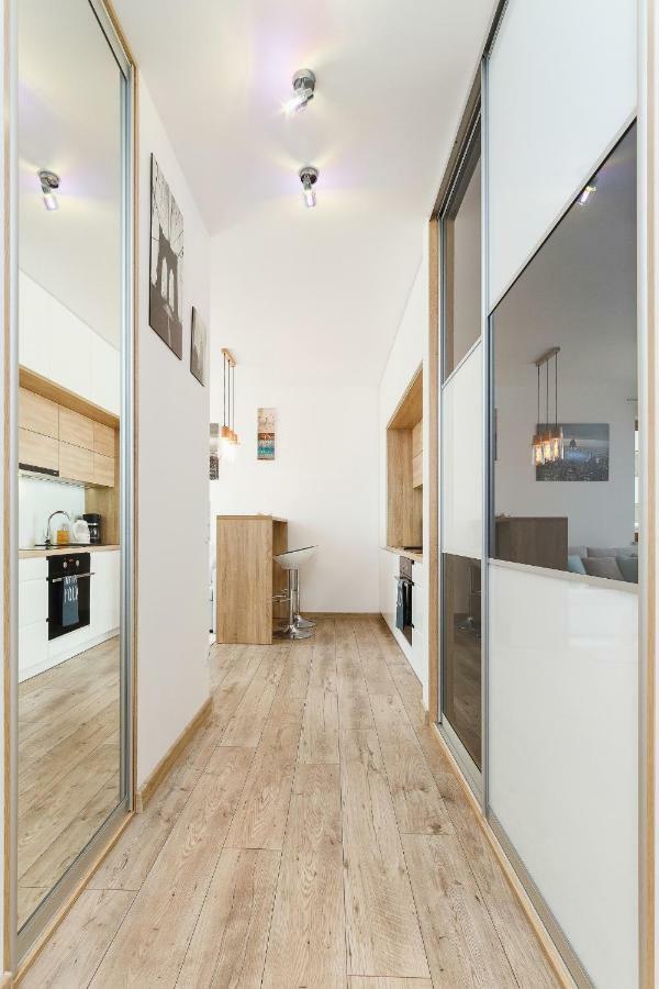 Tauron Arena Elegant Apartment Dabska By Noclegi Renters Krakow Exterior photo